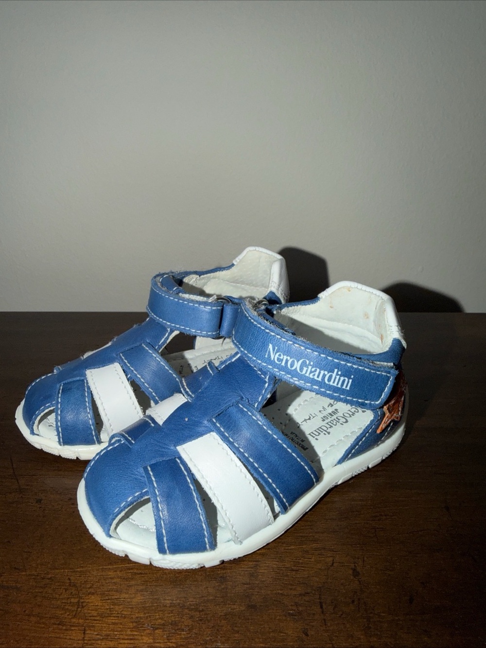 Nero Giardini Blue and White Kids Leather Sandals with Hook-and-Loop Strap